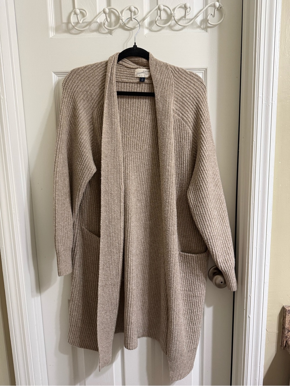Universal Thread Open-Front Ribbed Long Cardigan Sweater in Beige